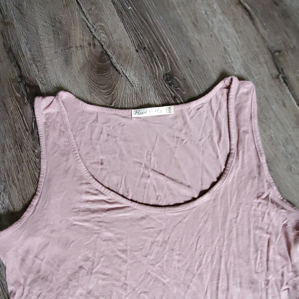 Heart Hips Fringe Bottom Tank Top - Picture 3 of 4